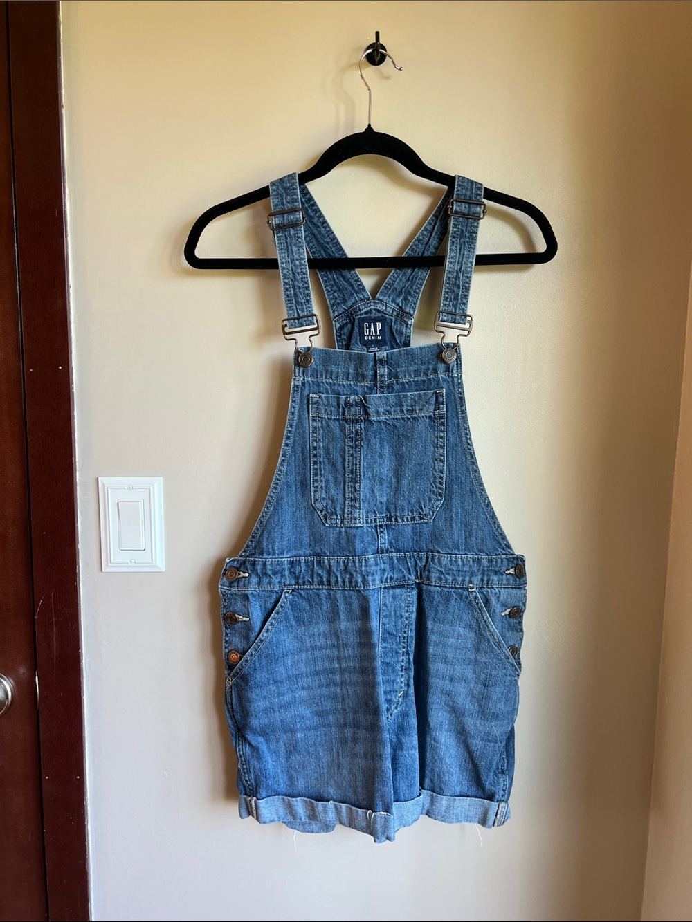 GAP Medium Wash Denim Short Overalls